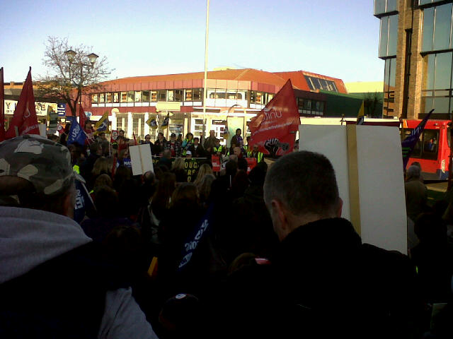 img00847 20111130 1151